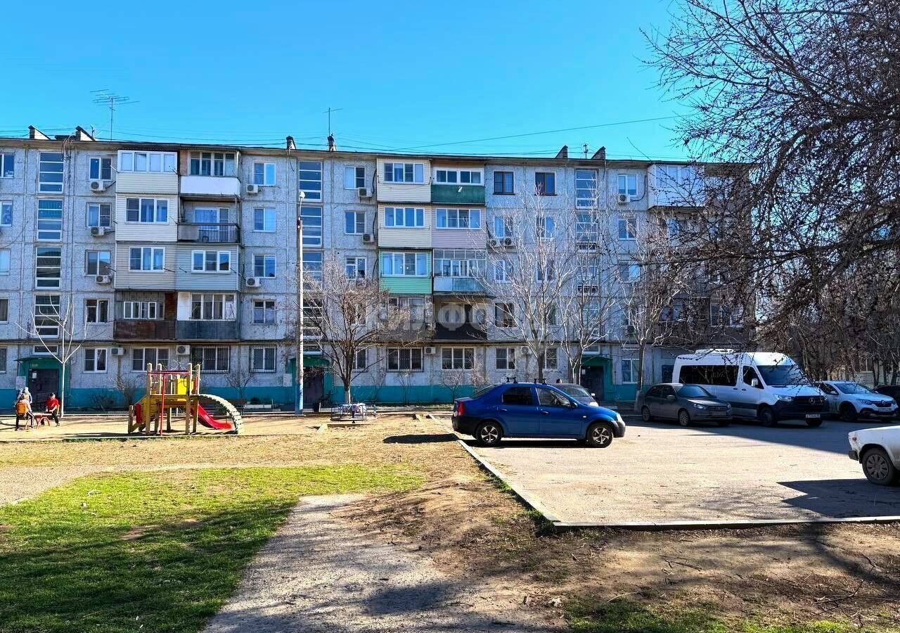 квартира г Астрахань р-н Советский ул Михаила Луконина 10 фото 16