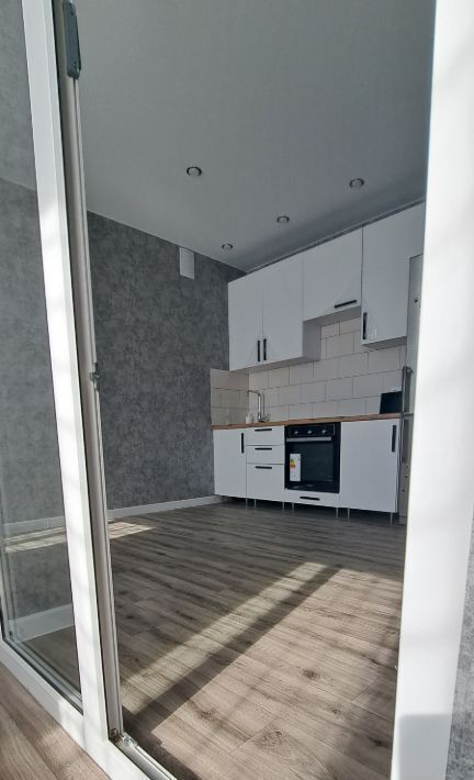 квартира г Тольятти р-н Автозаводский б-р Итальянский 6 фото 2