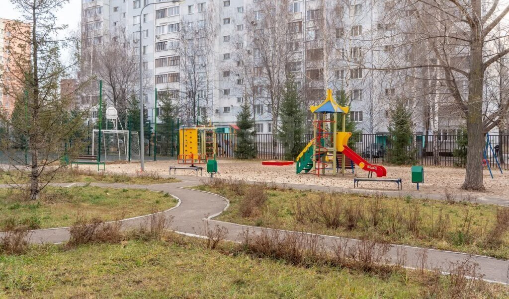 квартира г Казань р-н Приволжский ул Кул Гали 7б Проспект Победы фото 18