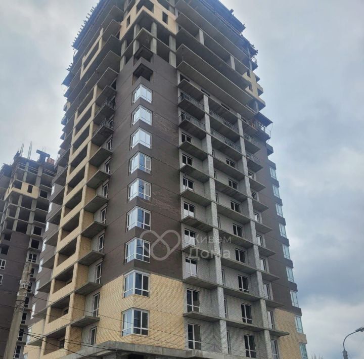 квартира г Волгоград р-н Дзержинский ул Ангарская 7 фото 1