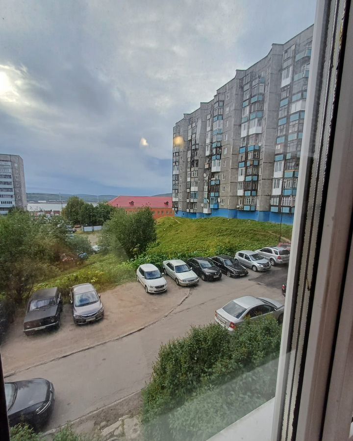 квартира г Мурманск р-н Ленинский ул Ивана Сивко 9к/3 фото 14