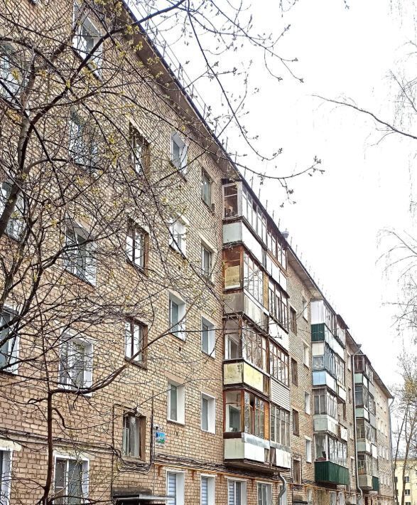 квартира г Киров р-н Октябрьский ул Менделеева 14 фото 4
