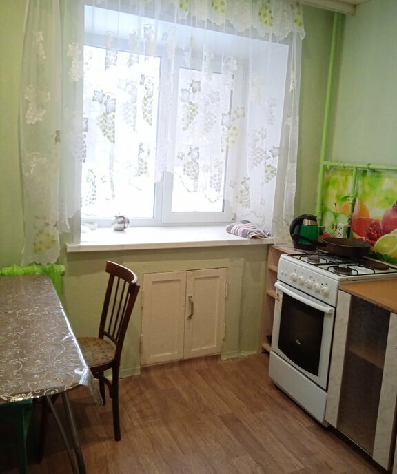 квартира г Нижний Новгород р-н Автозаводский Парк культуры ул Сазанова 8а фото 3