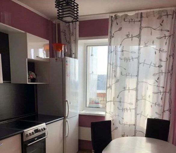 квартира г Тольятти р-н Автозаводский ул Фрунзе 10б фото 2