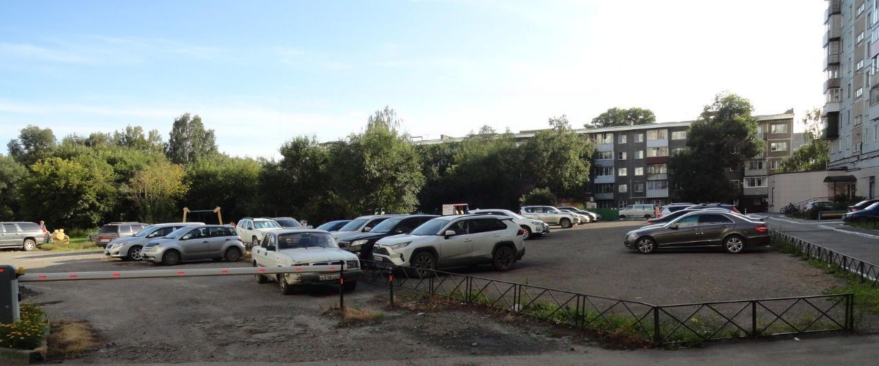 квартира г Новокузнецк р-н Центральный пр-кт Дружбы 69 фото 4