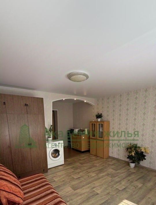 комната г Саратов р-н Кировский проезд 2-й Магнитный 42 фото 2