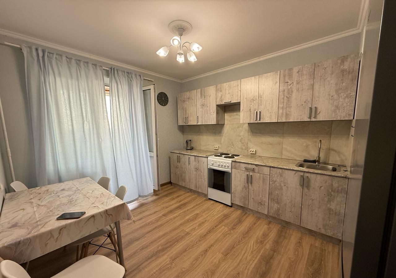 квартира г Домодедово мкр Западный ул Текстильщиков 41б фото 1