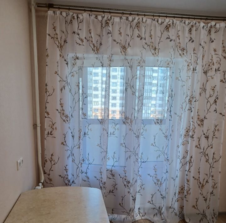 квартира г Воронеж р-н Железнодорожный Отрожка ул Маршала Одинцова 25б/3 ЖК «Лазурный» фото 1