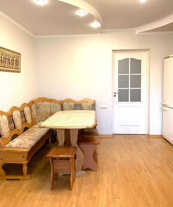 квартира г Омск ул 16-я Северная 150к/1 фото 12