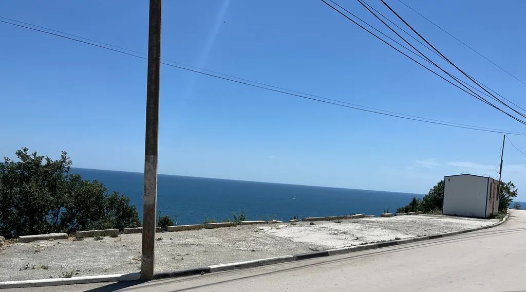 комната г Алушта п Семидворье ул Им. Профессора Свиргуненко 2а фото 14