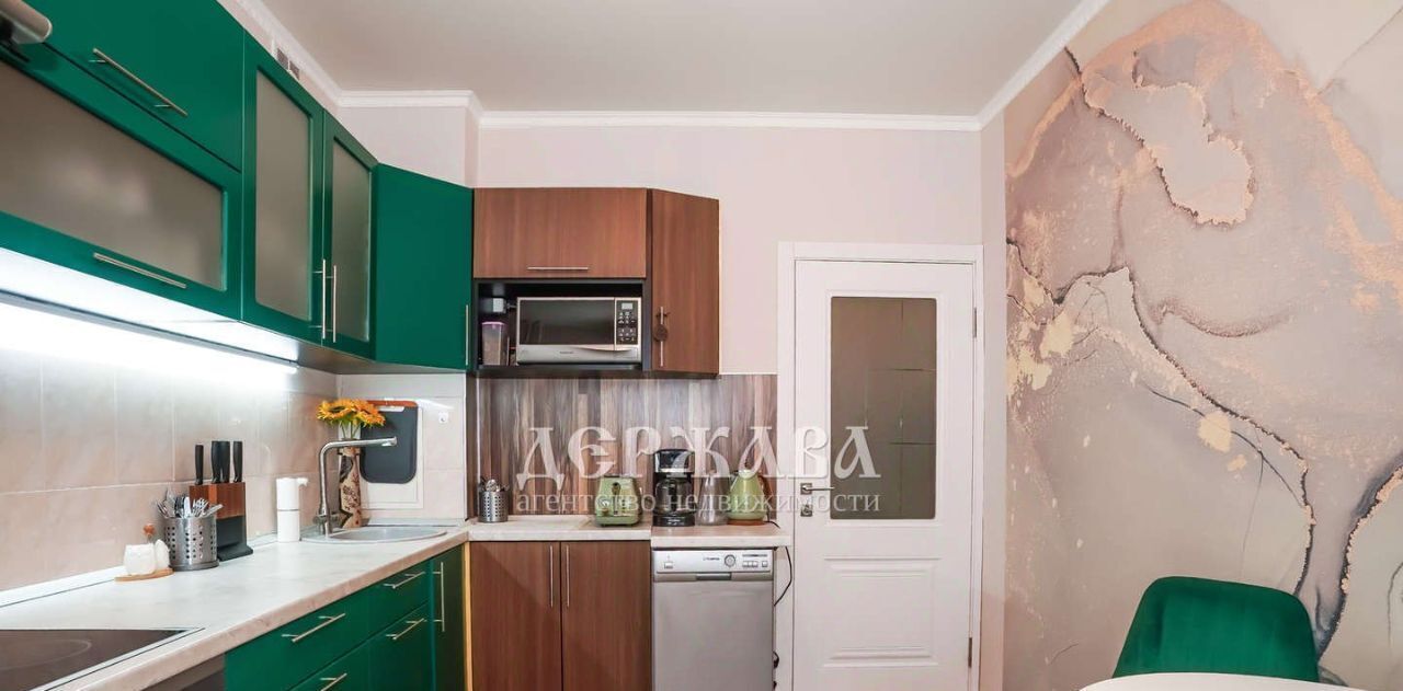 квартира г Старый Оскол Дубрава 3 кв-л, 33 фото 1