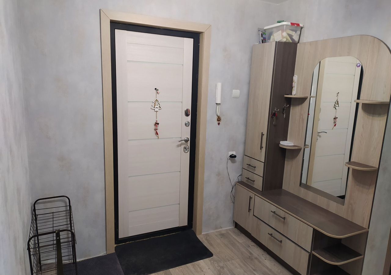 квартира г Яровое квартал В, 14 фото 2