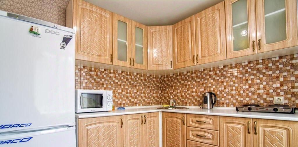 комната г Кемерово р-н Центральный ул 50 лет Октября 21а фото 13