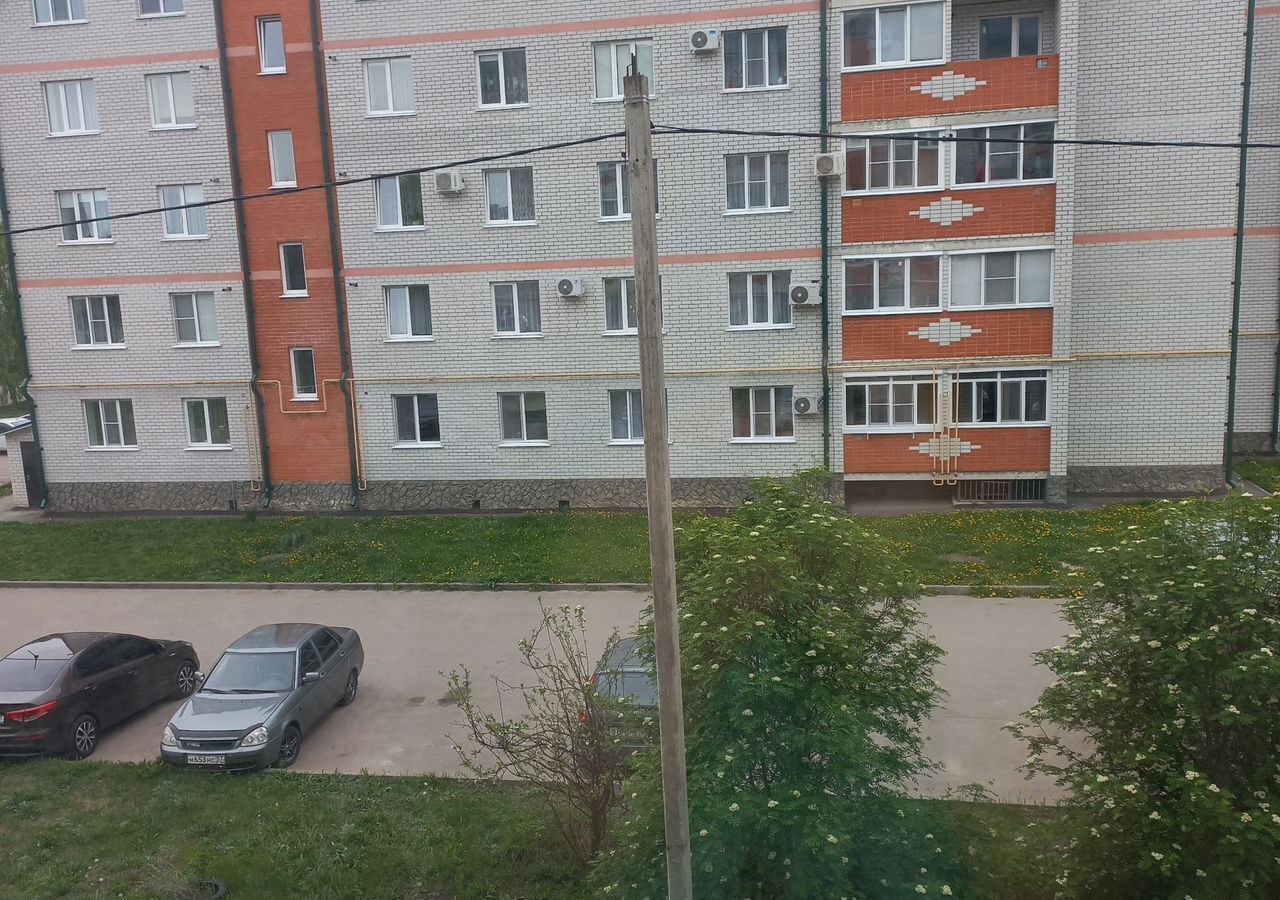 квартира г Ливны ул Строительная 1 фото 1
