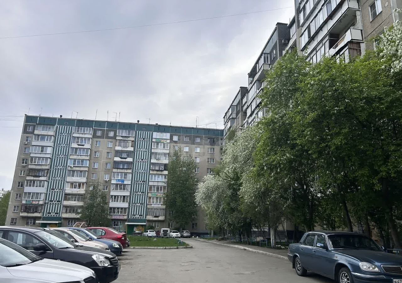 квартира г Челябинск р-н Калининский ул 40-летия Победы 28а фото 19
