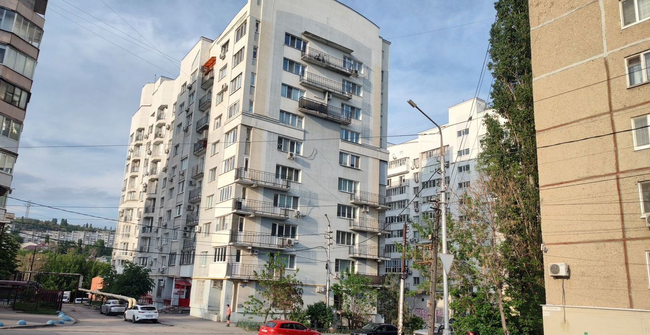 квартира г Саратов р-н Волжский ул Кузнечная 22/26 фото 15