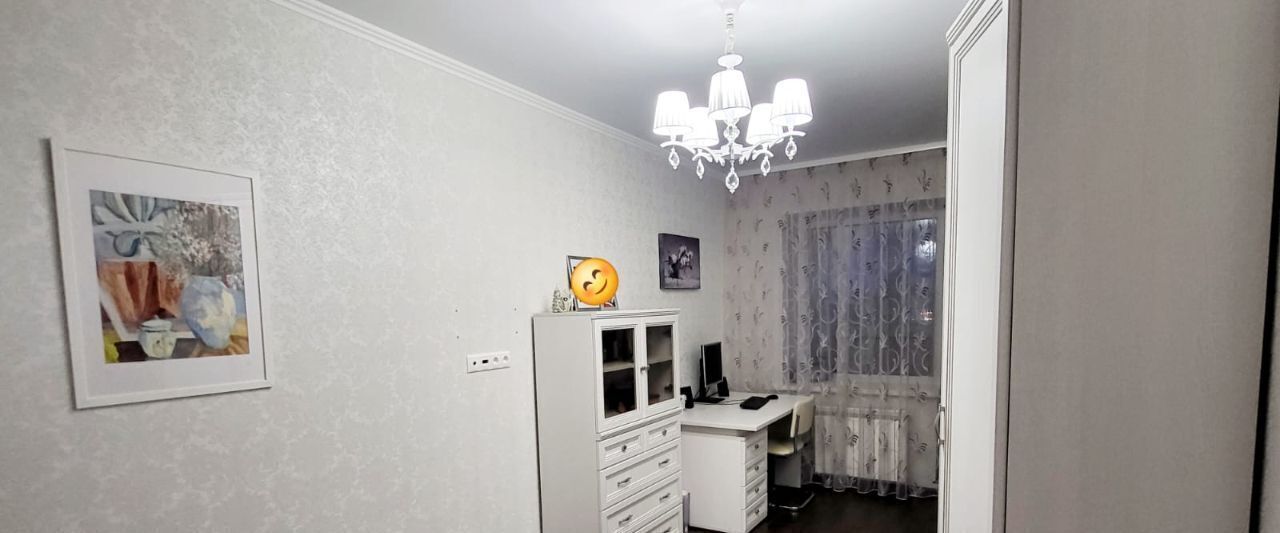 квартира г Омск р-н Кировский ул Степанца 3 фото 12