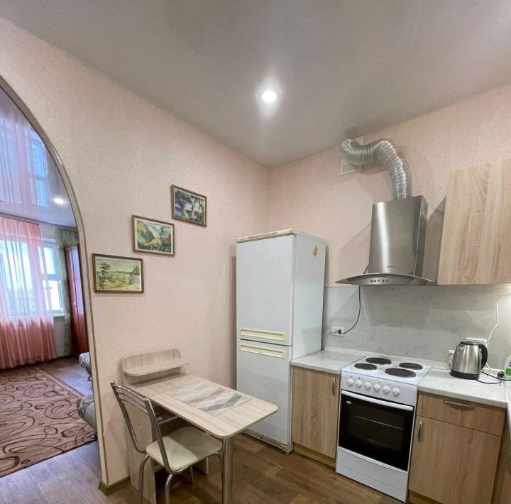 квартира г Сургут ул Югорская 42 27А фото 8