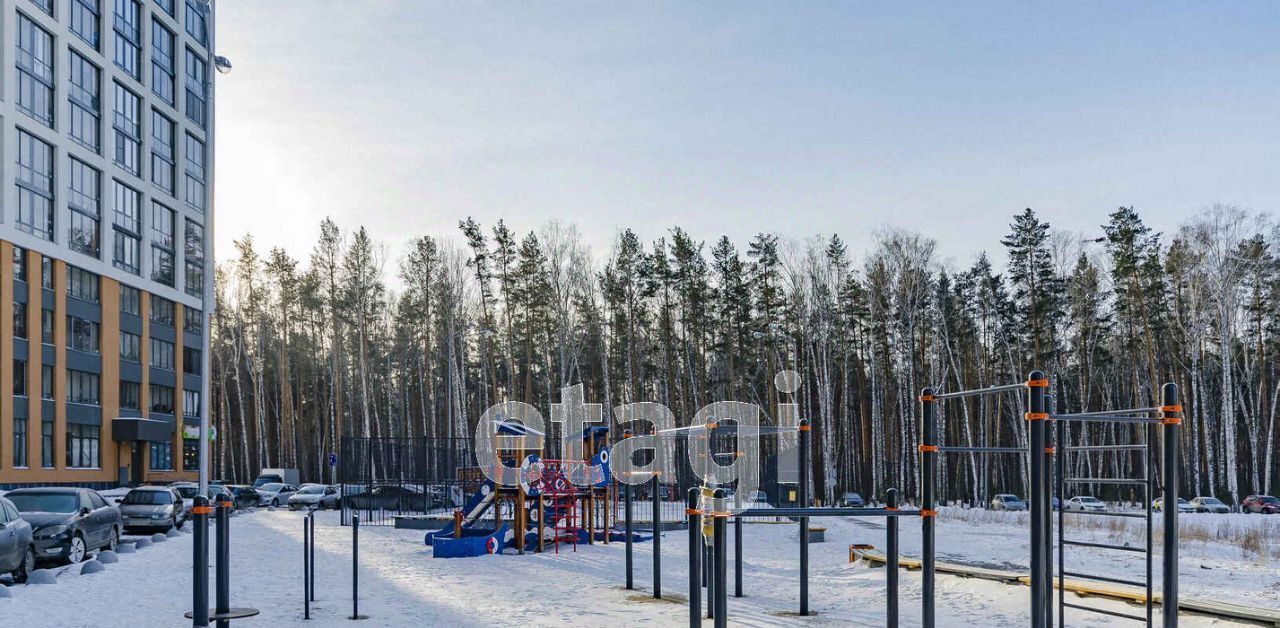 квартира г Екатеринбург р-н мкр Светлый Ботаническая Уктус ЖК «Светлый» жилрайон, 4 фото 3