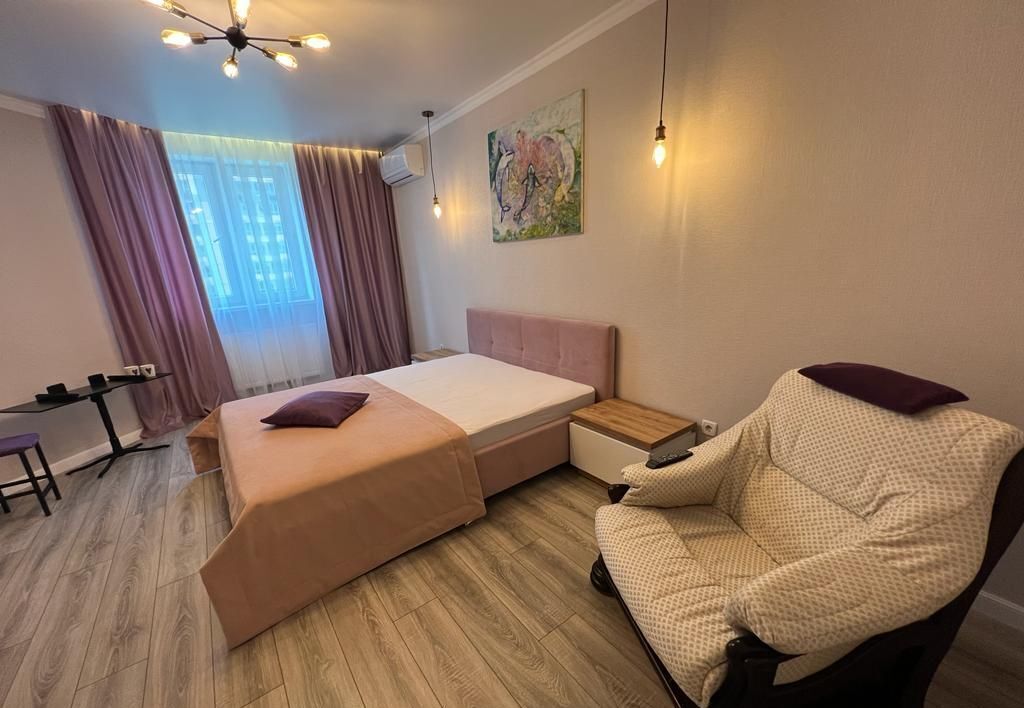 квартира г Краснодар р-н Карасунский ул им. Мачуги В.Н. 166ак/2 фото 4