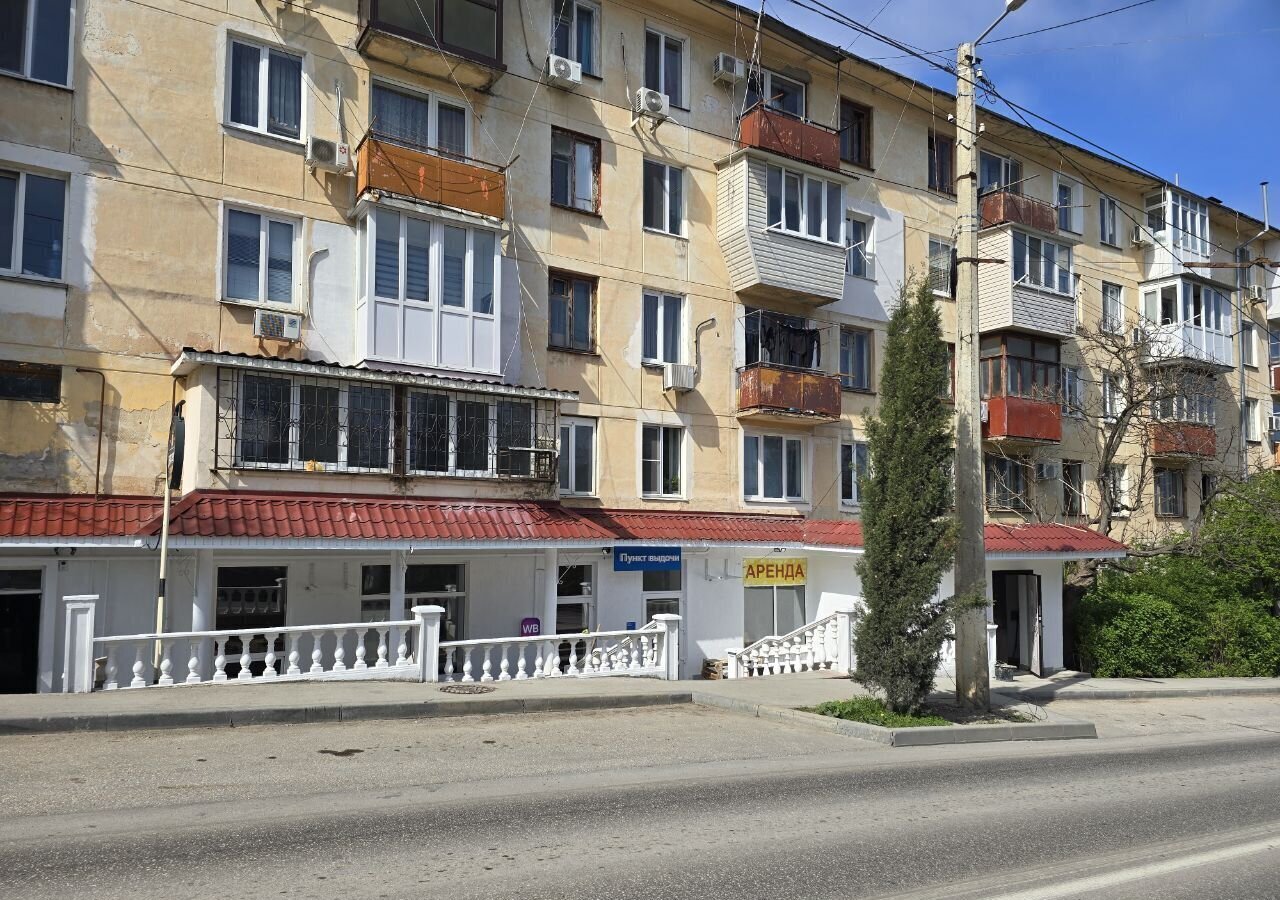торговое помещение г Севастополь ул Истомина 16а Крым фото 1