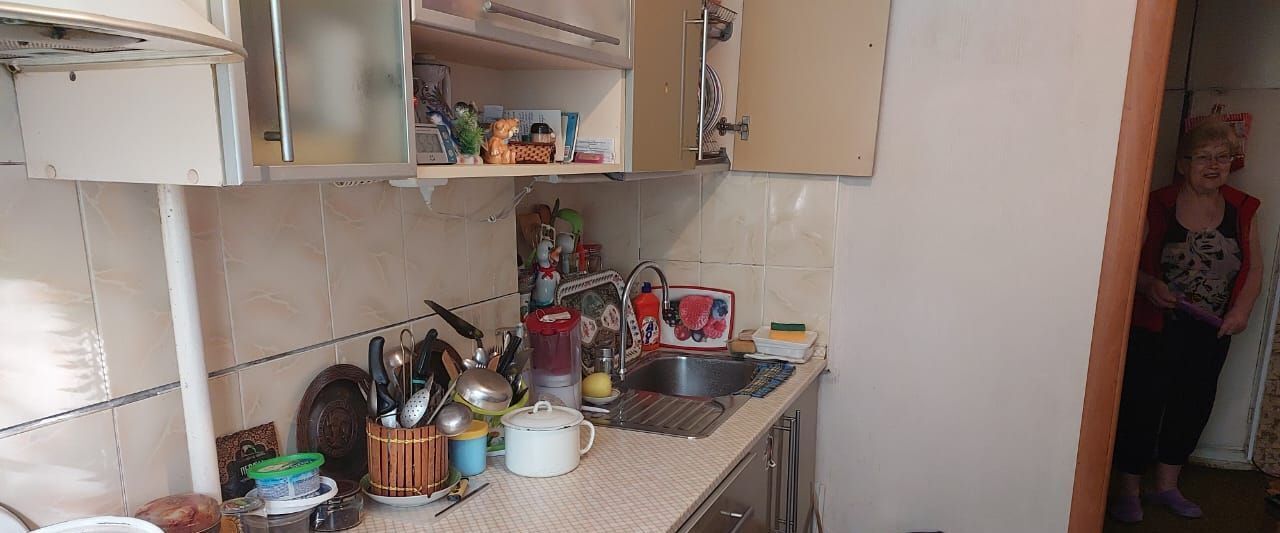 квартира г Саратов р-н Октябрьский ул им Симбирцева В.Н. 23/37 фото 6
