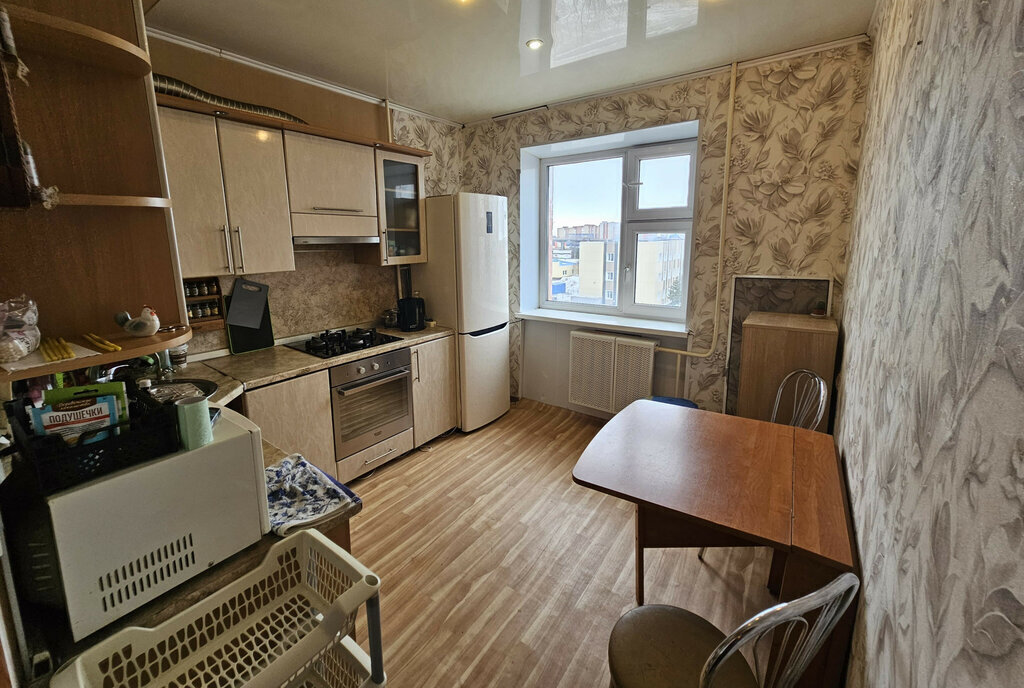 квартира г Новый Уренгой ул 26-го съезда КПСС 10 фото 2