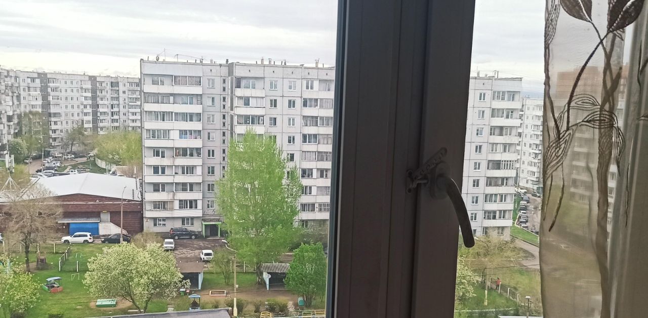 квартира г Красноярск р-н Советский ул Микуцкого 6 фото 10