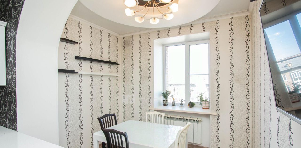 квартира г Новокузнецк р-н Центральный ул Кирова 54 фото 6