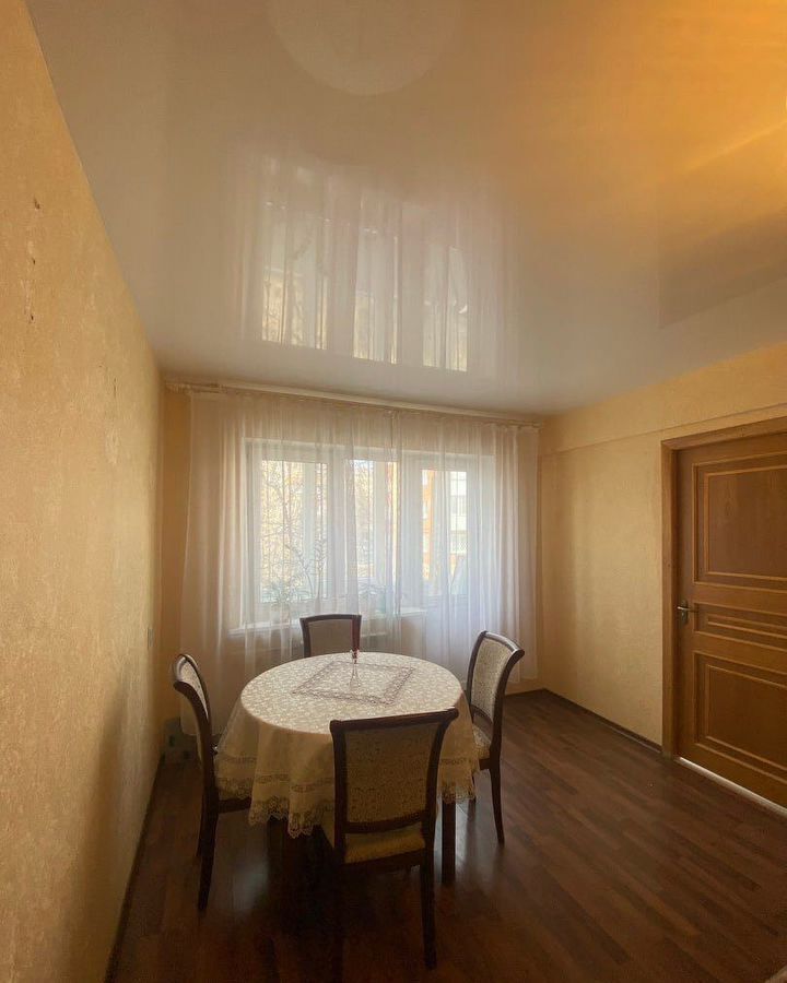 квартира г Иркутск р-н Октябрьский б-р Постышева 11 фото 16