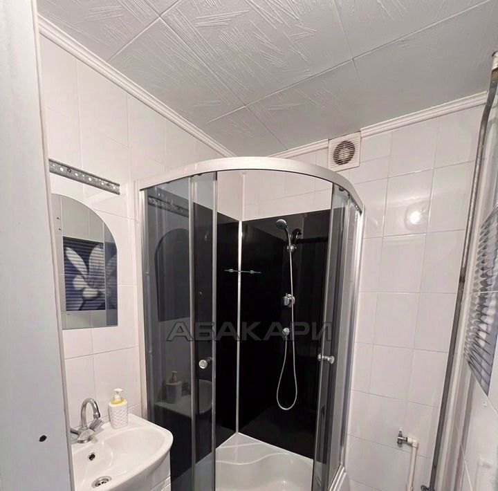 квартира г Красноярск р-н Кировский ул Академика Вавилова 39а фото 4
