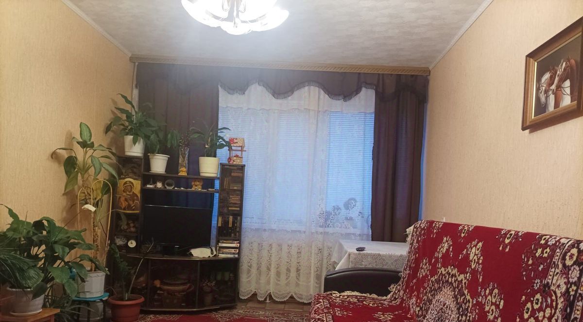 квартира г Новый Уренгой ул Геологоразведчиков 4 фото 1