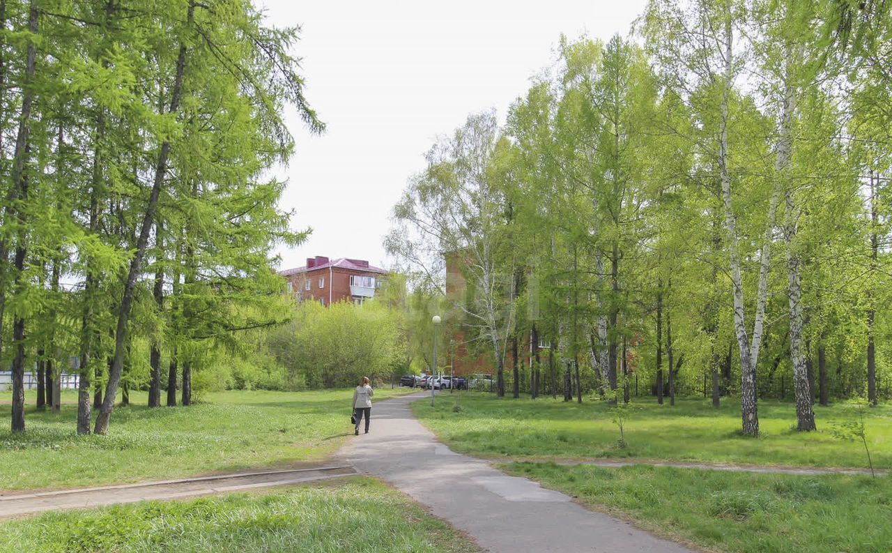 квартира г Омск р-н Центральный ул 2-я Барнаульская 11в посёлок Амурский фото 25