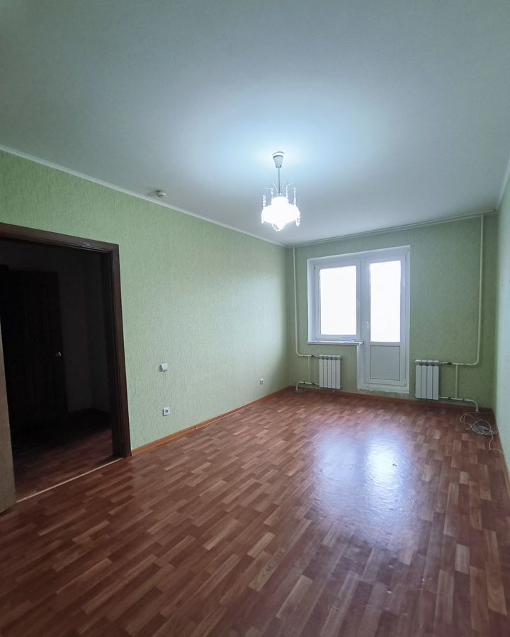 квартира г Курск р-н Центральный пр-кт Вячеслава Клыкова 87 фото 2