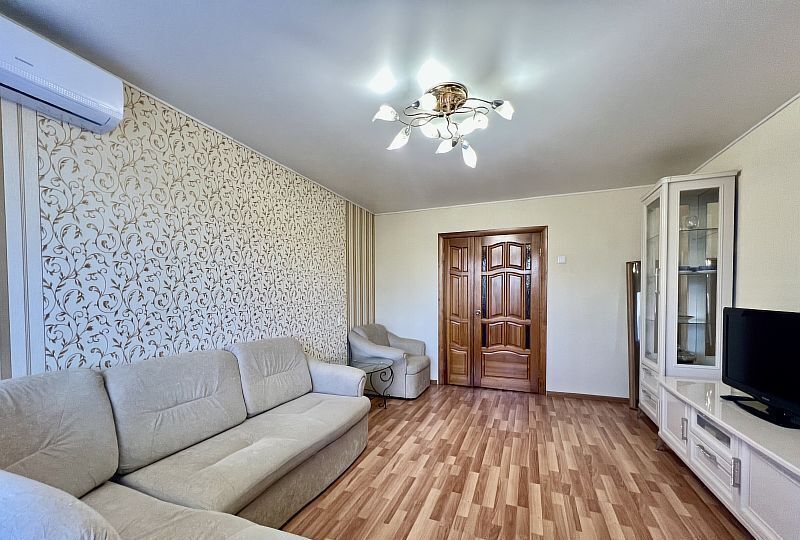 квартира г Тольятти р-н Автозаводский пр-кт Степана Разина 33 фото 4