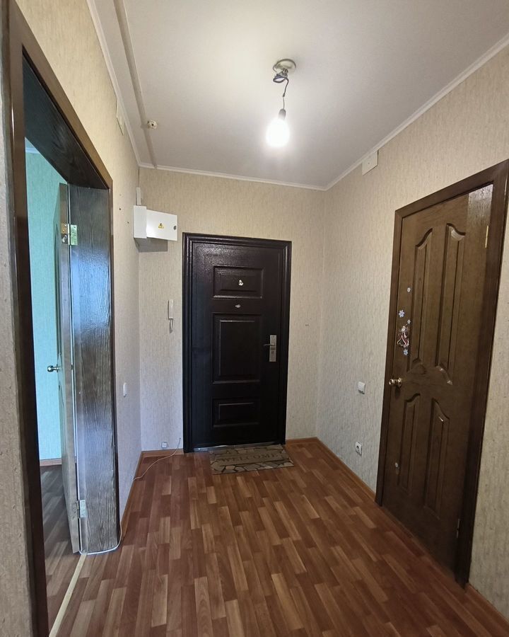 квартира г Курск р-н Центральный пр-кт Вячеслава Клыкова 87 фото 9