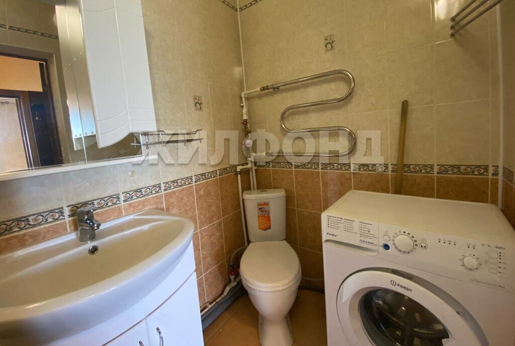 квартира г Абакан ул Комарова 24 фото 1