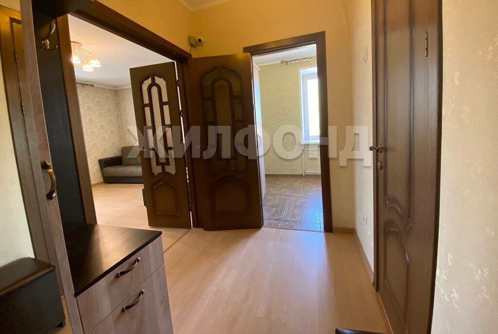 квартира г Абакан ул Комарова 24 фото 3
