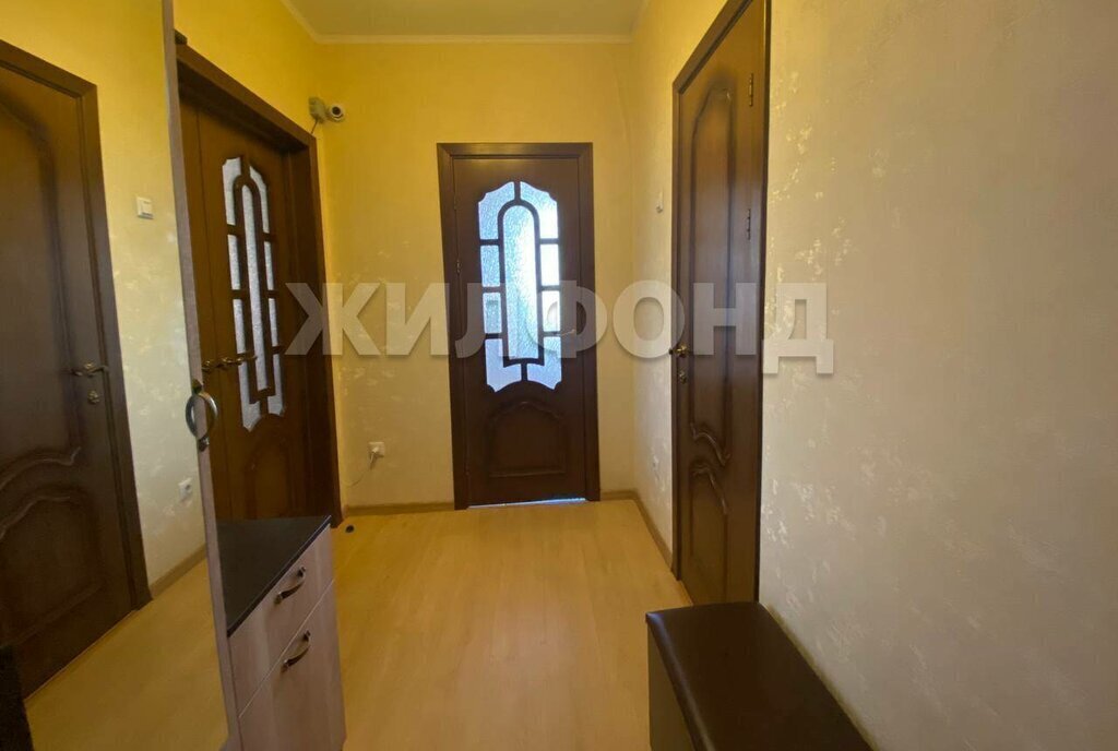 квартира г Абакан ул Комарова 24 фото 4