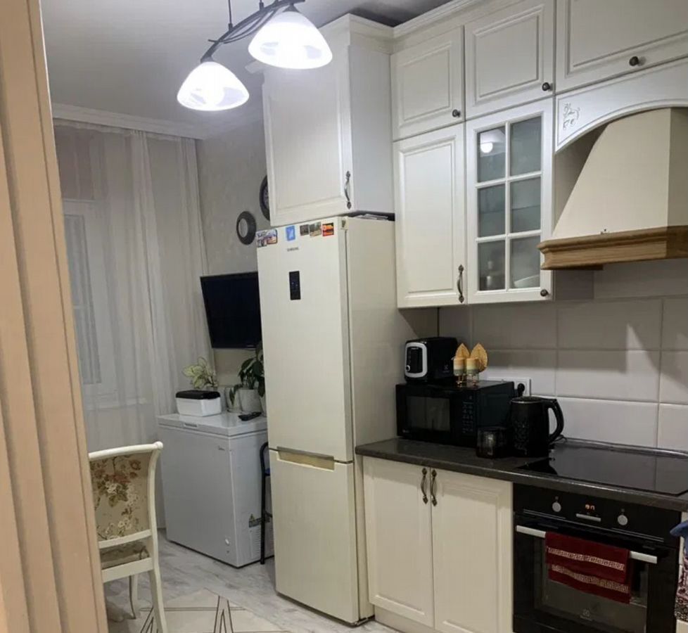 квартира г Краснодар р-н Центральный ул Ставропольская 336/6 фото 2