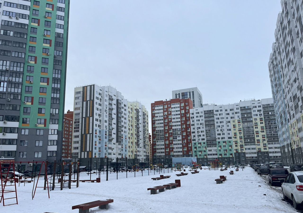 квартира г Оренбург р-н Ленинский Северо-Восточный ул Саморядова 6 мкр-н 19А фото 2