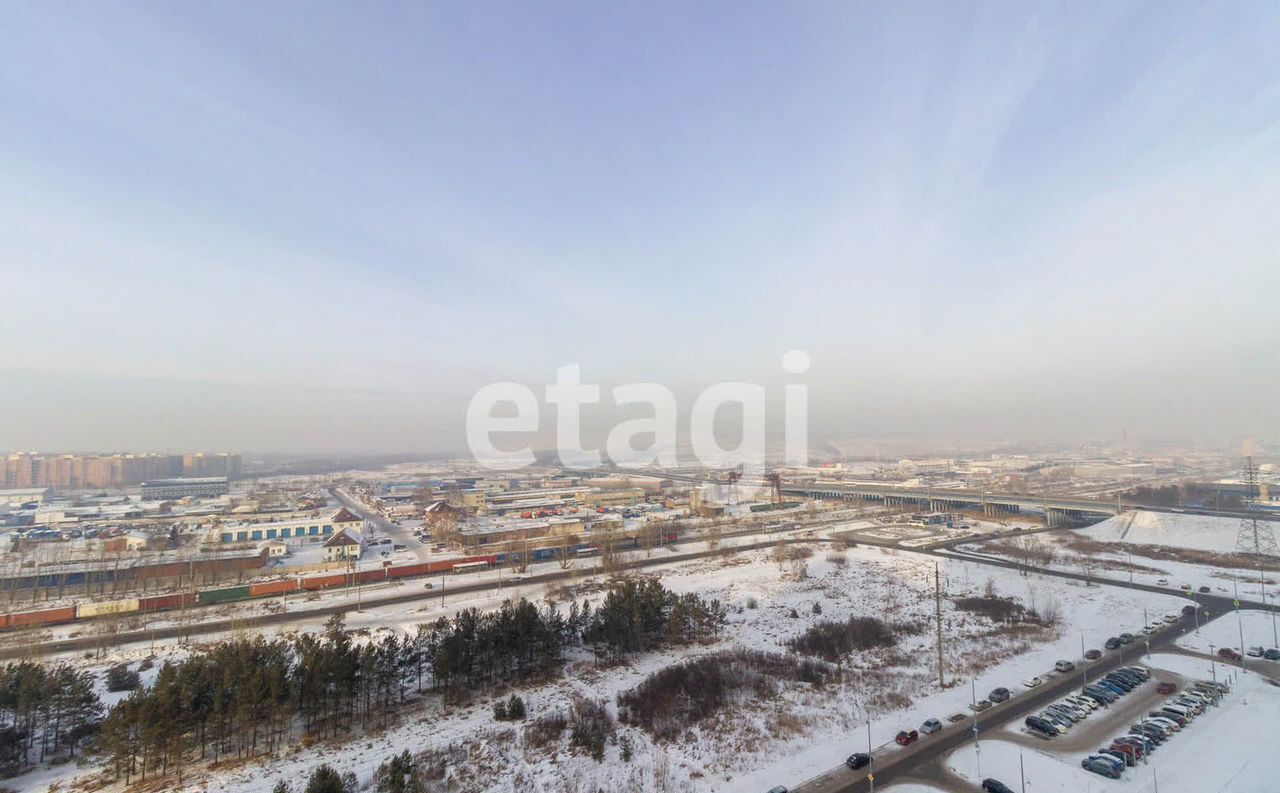 квартира г Красноярск р-н Советский ул Петра Подзолкова 24 фото 5