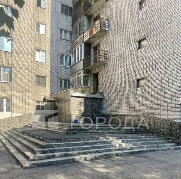 квартира г Барнаул р-н Индустриальный ул Малахова 171 фото 1
