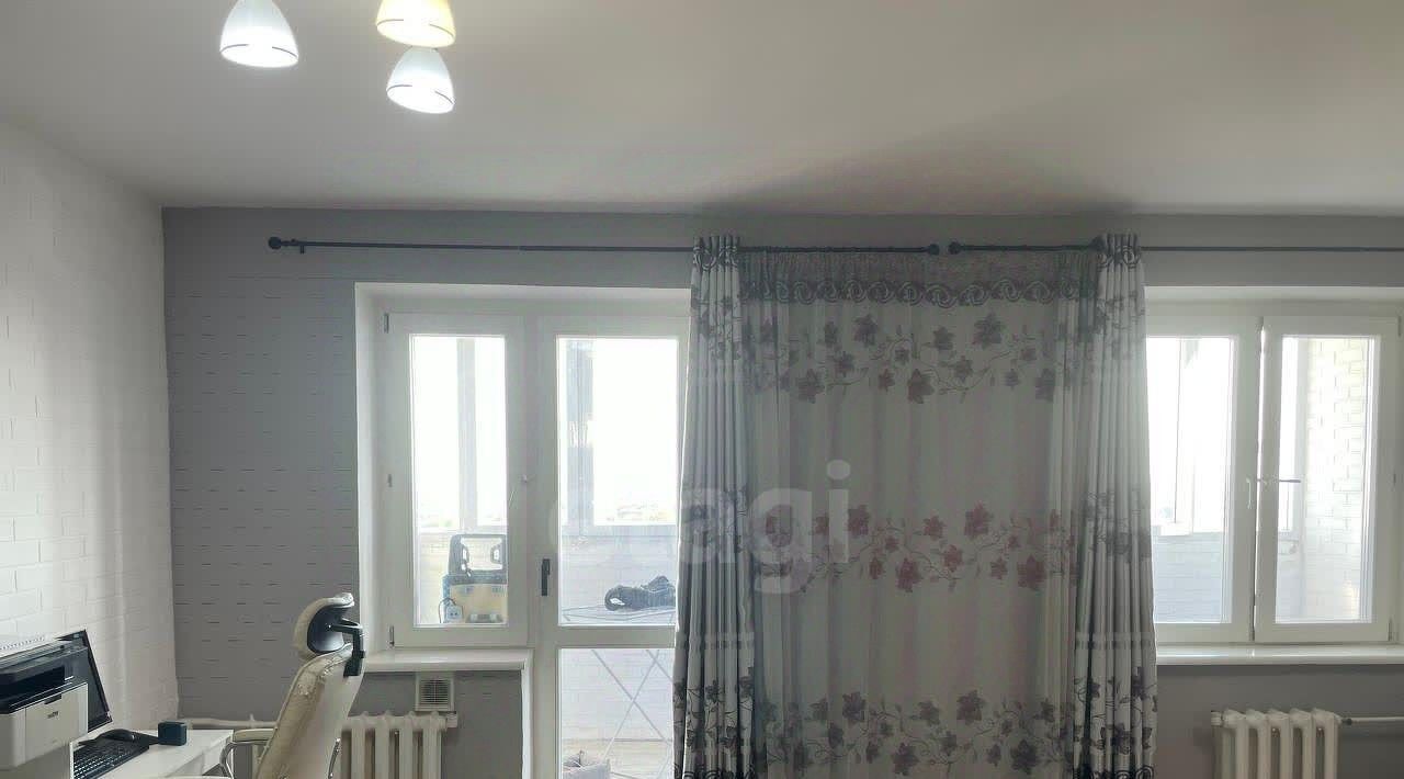 квартира г Омск р-н Центральный ул 24-я Северная 93к/4 фото 7