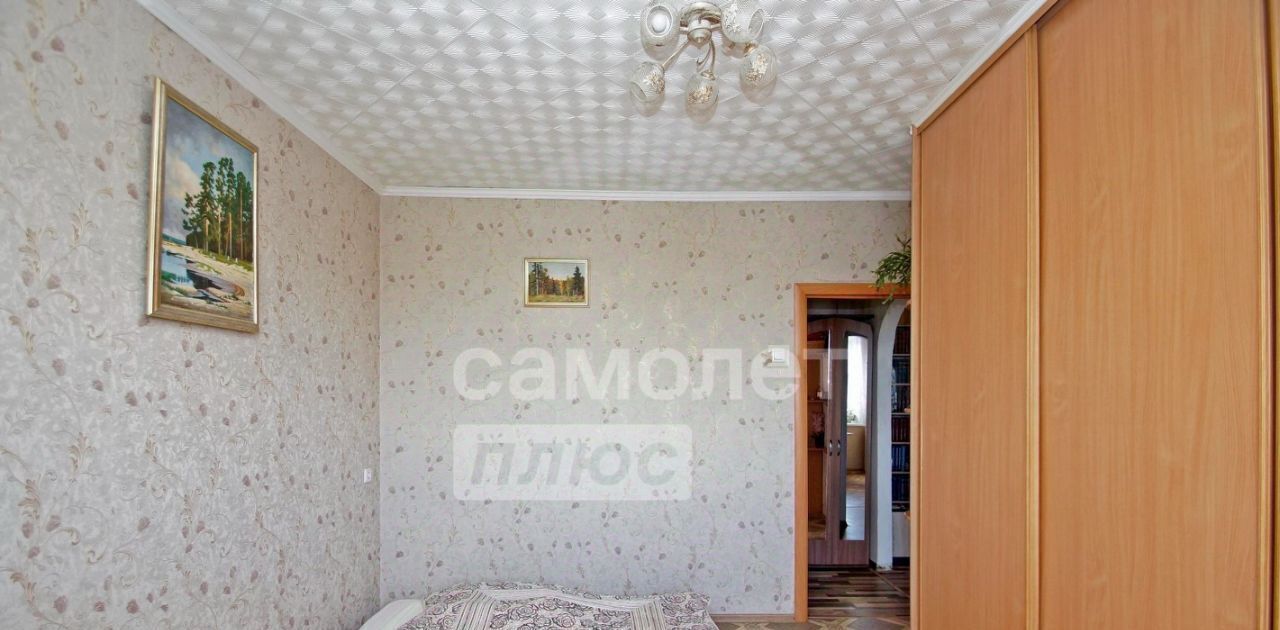 квартира г Омск р-н Центральный ул Съездовская 41 фото 12