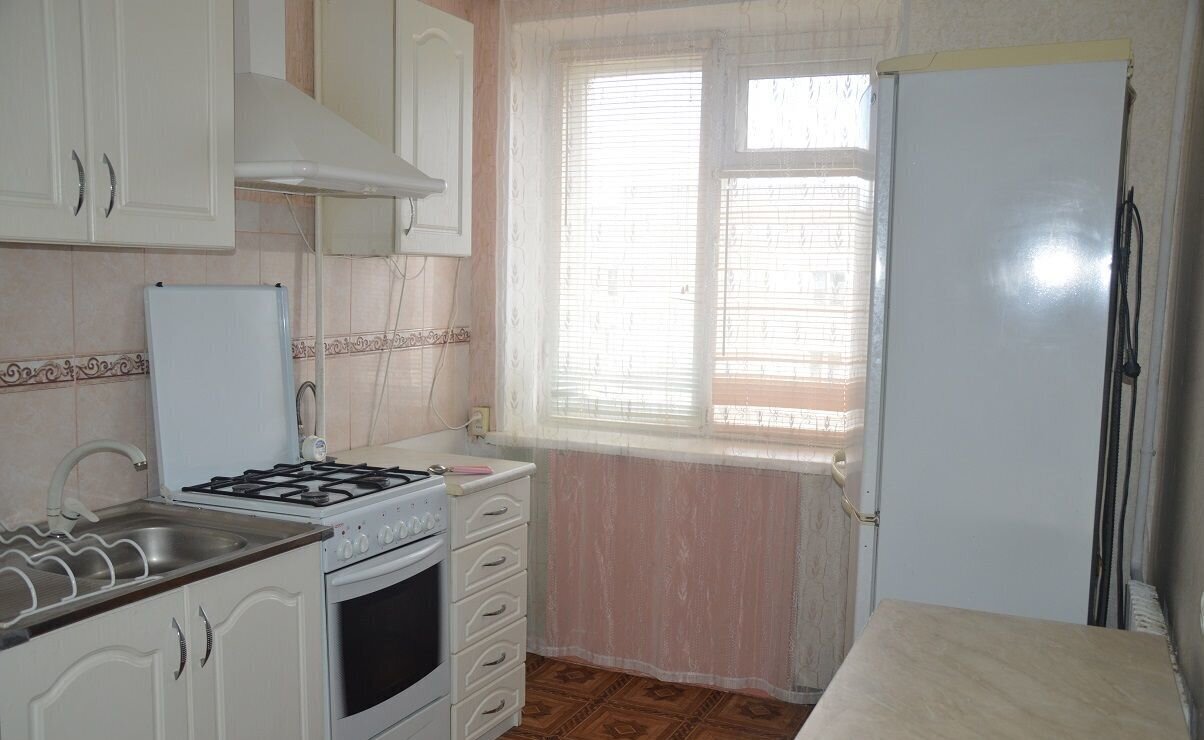 квартира г Саратов р-н Фрунзенский ул Шелковичная 130 фото 8