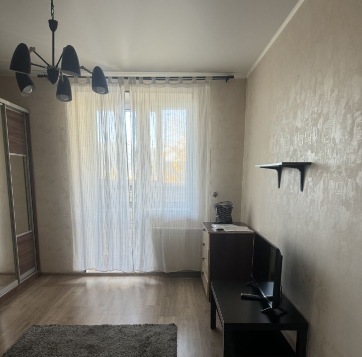 квартира г Омск р-н Кировский ул Димитрова 69 фото 2