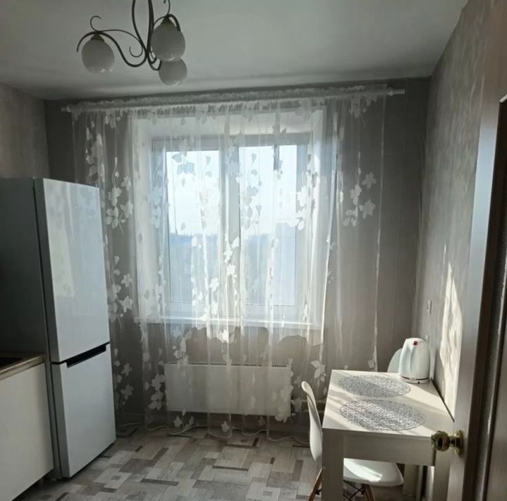 квартира г Челябинск р-н Курчатовский ул Александра Шмакова 19 фото 3