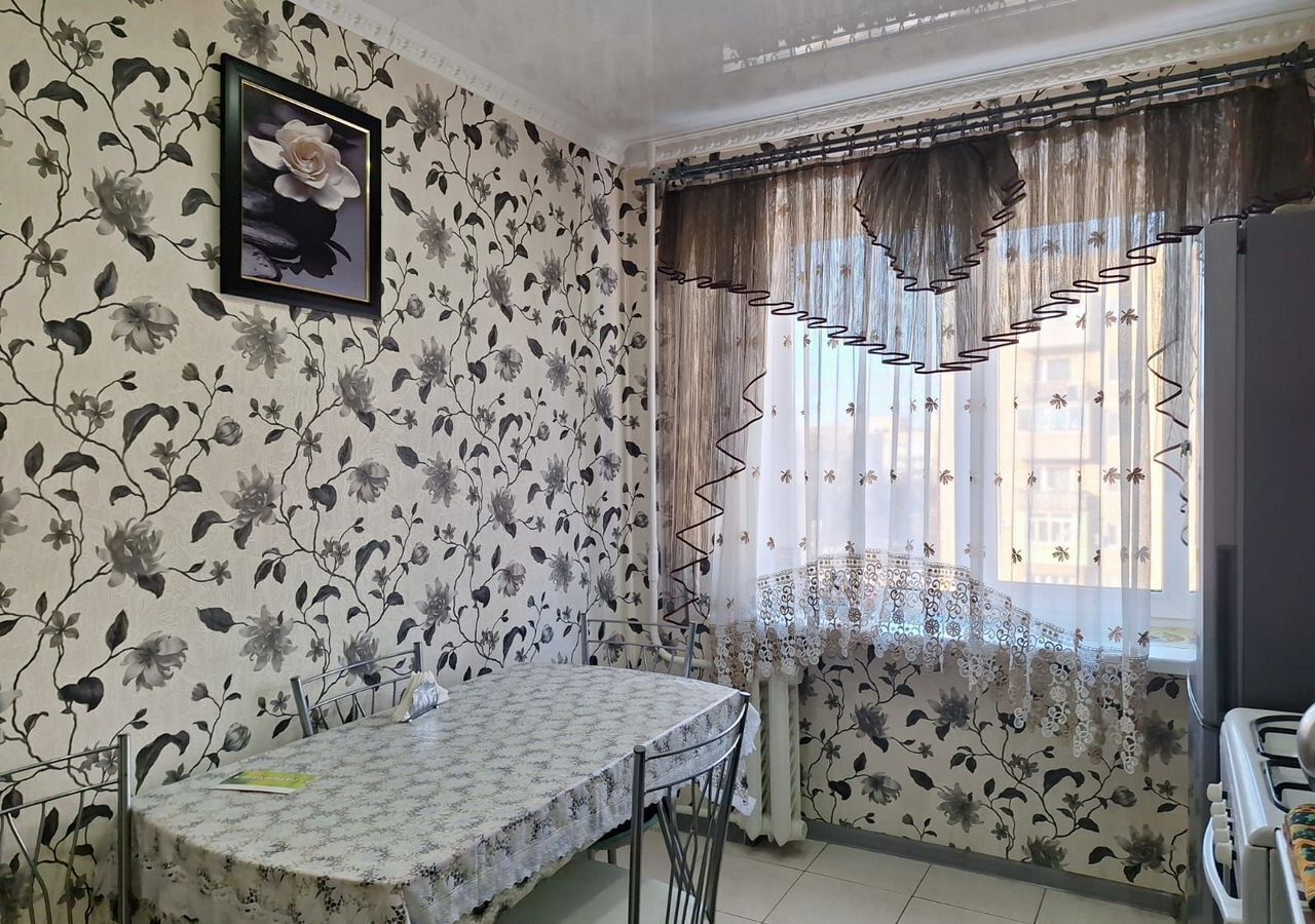 квартира г Каменск-Шахтинский ул Ворошилова 157 фото 2