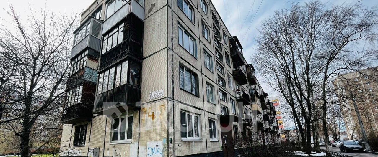 квартира г Санкт-Петербург метро Проспект Ветеранов пр-кт Маршала Жукова 74к/2 фото 1